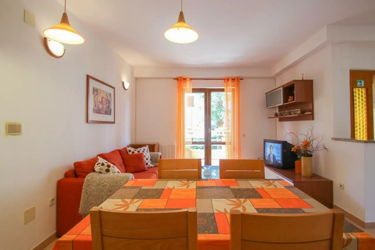 Alenka Orange Croatia